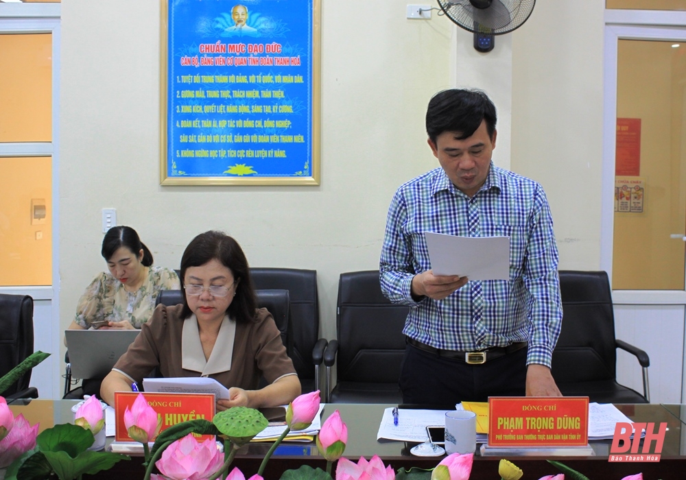 Giám sát việc lãnh đạo, chỉ đạo thực hiện Quyết định số 217, 218 của Bộ Chính trị (khóa XI) đối với Ban Thường vụ Tỉnh Đoàn