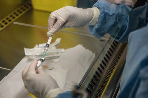 Bắt đầu thử nghiệm lâm sàng vaccine ngừa HIV tại Mỹ và Nam Phi