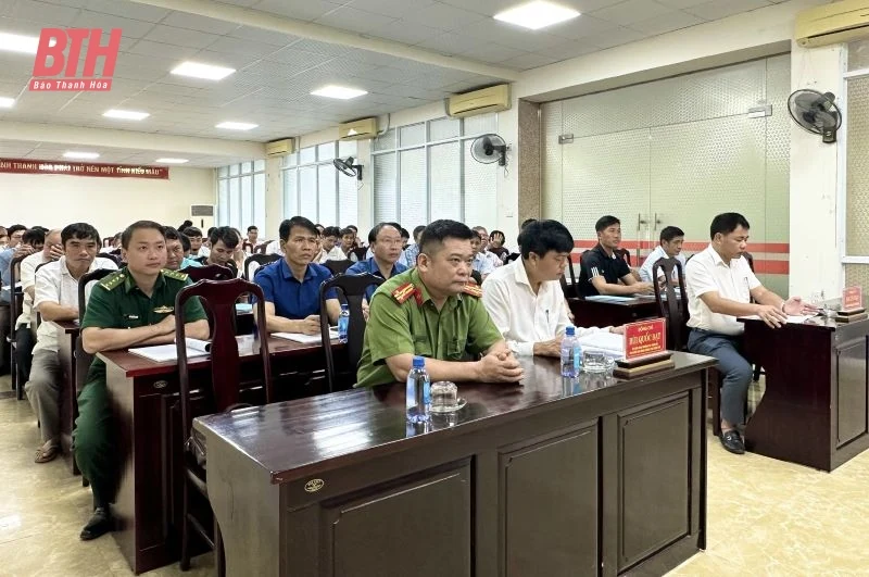 Hơn 200 cán bộ, ngư dân TP Sầm Sơn được tập huấn về chủ quyền biển đảo