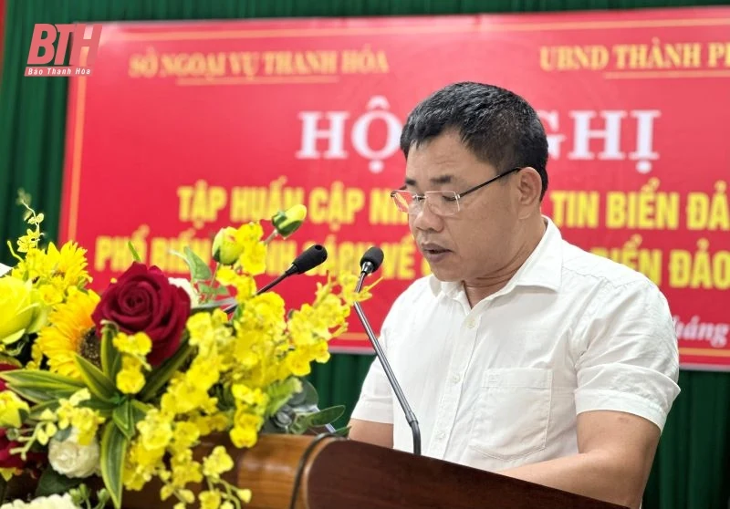 Hơn 200 cán bộ, ngư dân TP Sầm Sơn được tập huấn về chủ quyền biển đảo