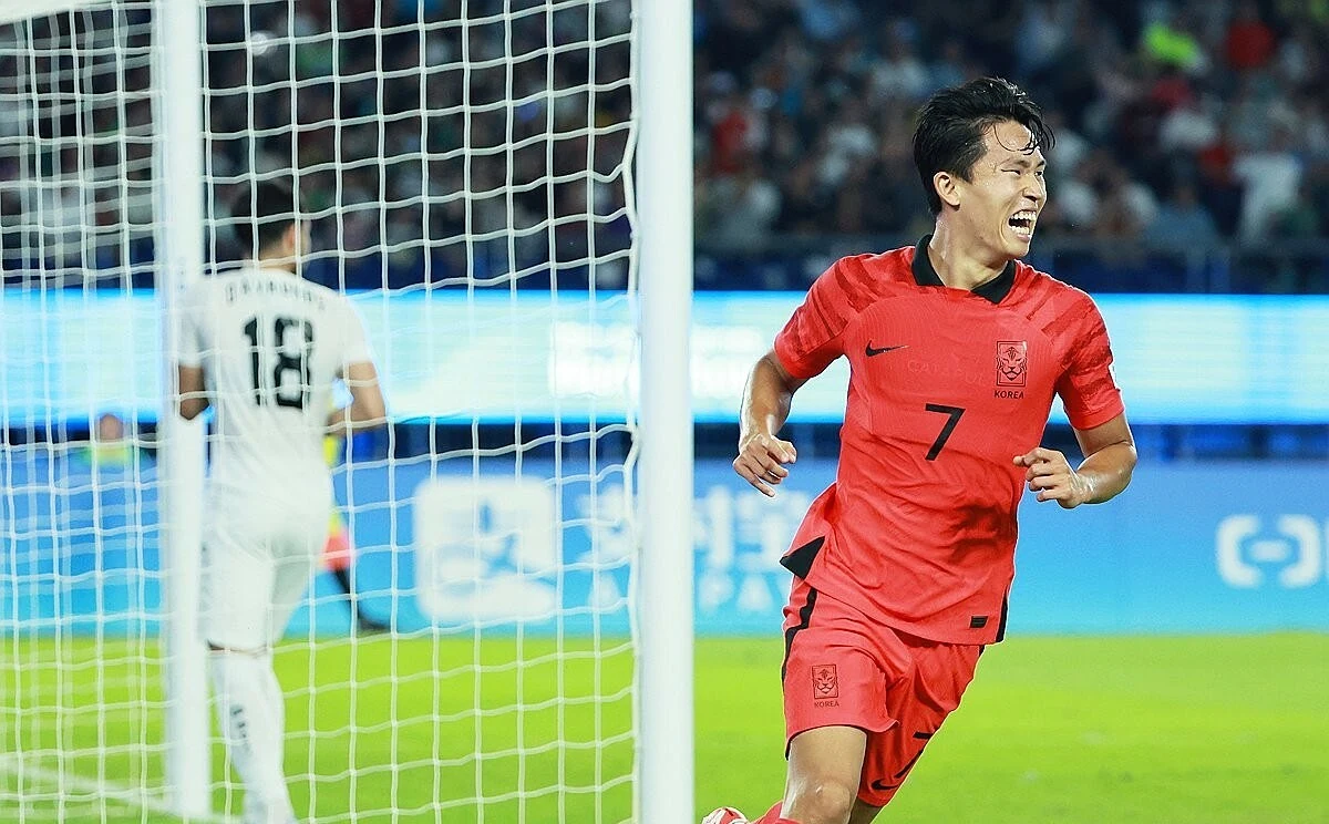 Cầu mây giành HCV Asiad 19; World Cup 2030 sẽ được tổ chức ở... 6 quốc gia, 3 châu lục