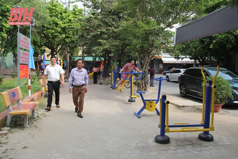 Khánh thành Khuôn viên văn hóa, TDTT khu phố 10, phường Lam Sơn