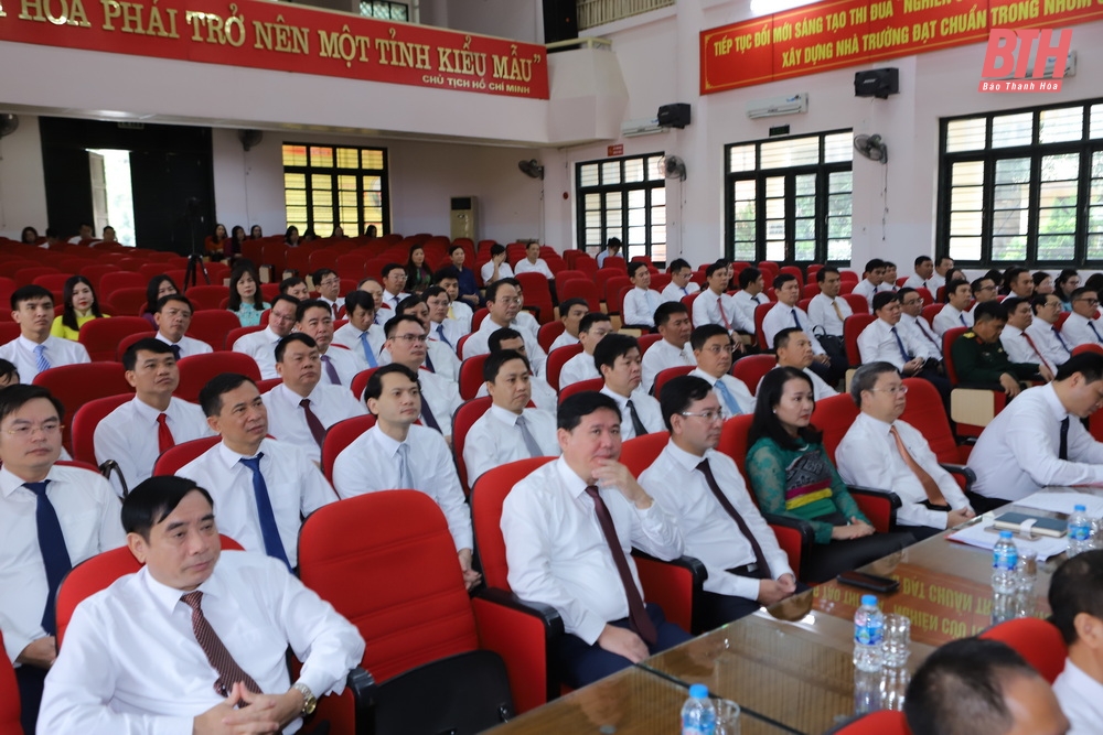 Khai giảng lớp bồi dưỡng cán bộ dự nguồn Ban Chấp hành Đảng bộ tỉnh nhiệm kỳ 2025-2030