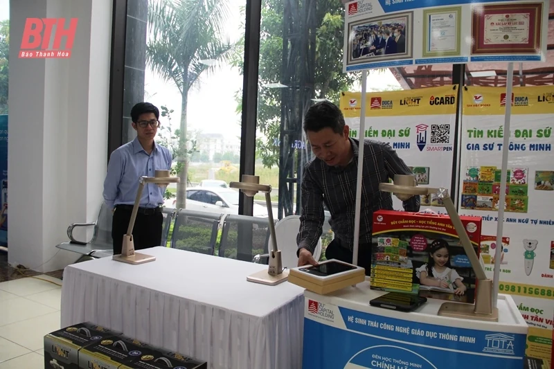 Chuẩn bị chu đáo các điều kiện cho Khai trương Triển lãm các sản phẩm, giải pháp, mô hình Chuyển đổi số, phát triển công nghiệp CNTT