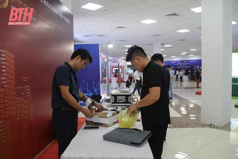 Chuẩn bị chu đáo các điều kiện cho Khai trương Triển lãm các sản phẩm, giải pháp, mô hình Chuyển đổi số, phát triển công nghiệp CNTT