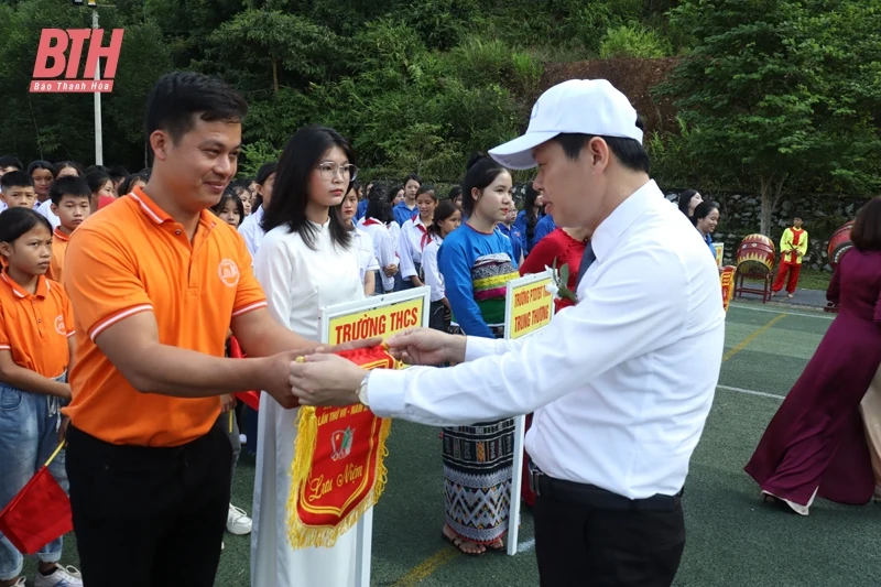 1.000 VĐV tranh tài tại Hội khỏe Phù Đổng huyện Quan Sơn lần thứ VII – năm 2023