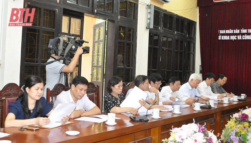 Đề xuất phương án di dời các cơ sở sản xuất gây ô nhiễm môi trường trong khu đô thị, khu dân cư