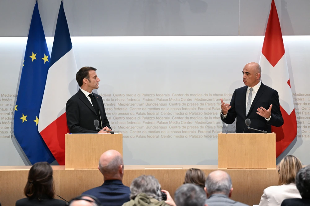 Lãnh đạo Pháp, Thụy Sĩ bày tỏ lập trường về xung đột Hamas-Israel