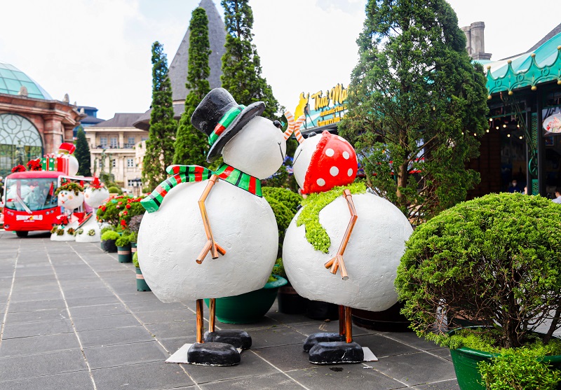 Sun World Ba Na Hills rực rỡ với mùa lễ hội cuối năm