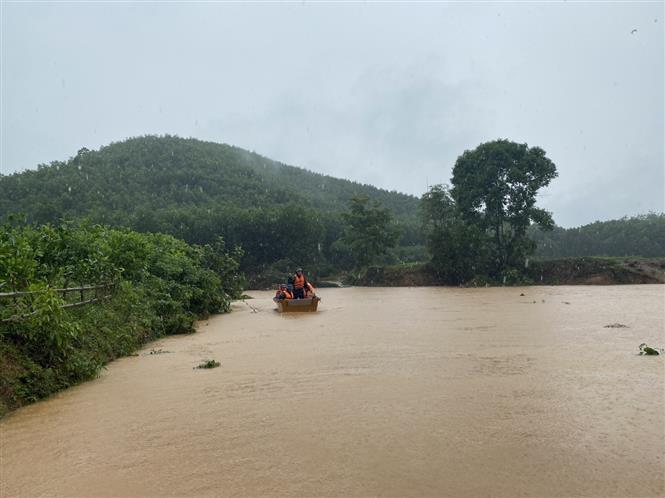 Các tỉnh, thành phố từ Thanh Hoá đến Phú Yên chủ động ứng phó với mưa lũ