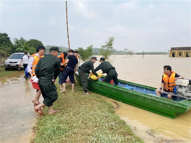 Các tỉnh, thành phố từ Thanh Hoá đến Phú Yên chủ động ứng phó với mưa lũ