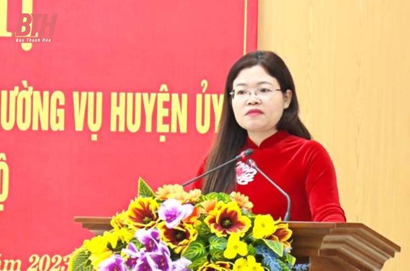  Huyện ủy Như Xuân công bố và trao các Quyết định về công tác cán bộ