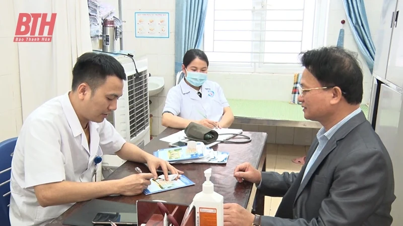 Ký kết thỏa thuận hợp tác “Chương trình phúc lợi đoàn viên”