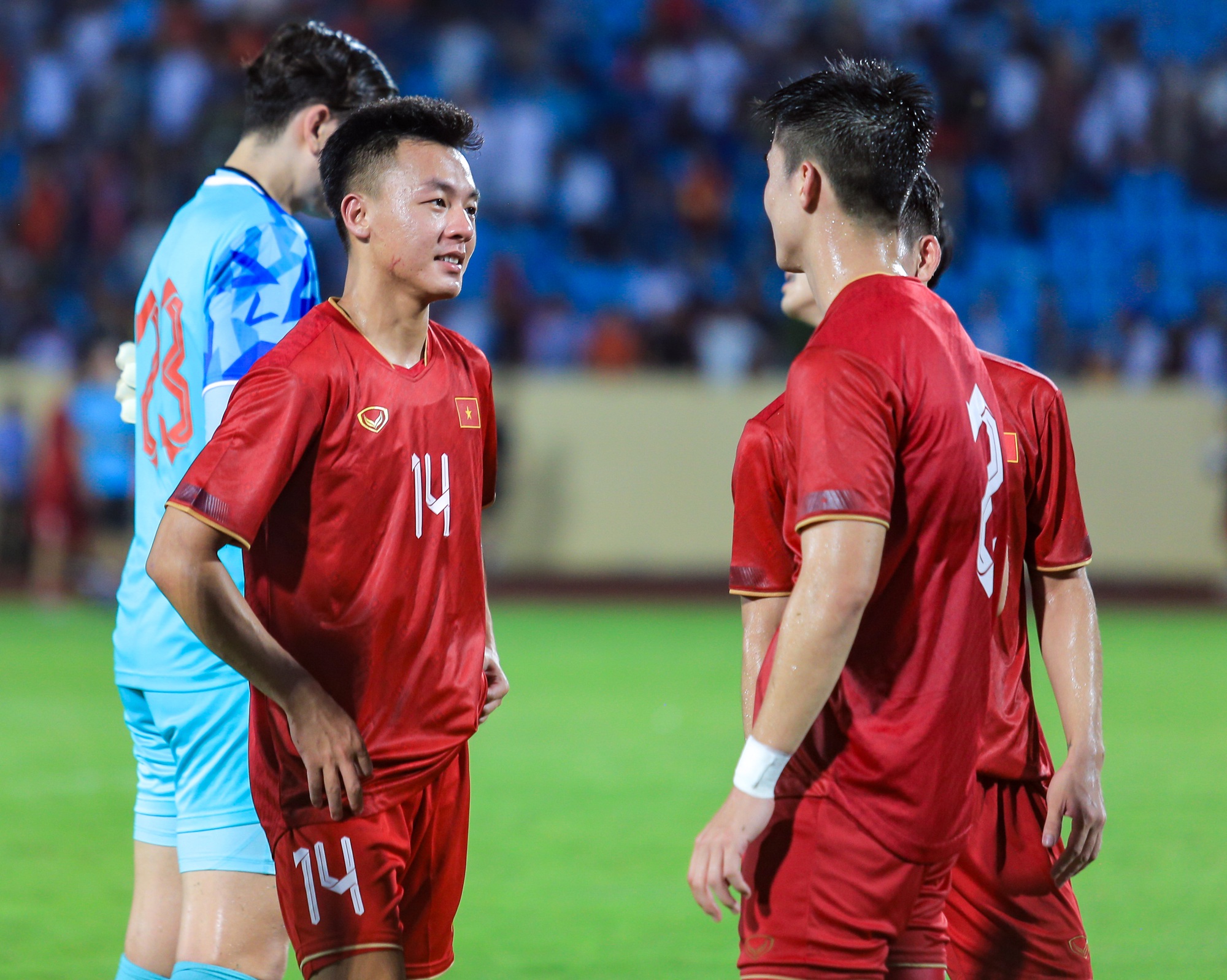 เวียดนามสามารถอยู่กลุ่มเดียวกับไทยในรอบชิงชนะเลิศเอเชีย U23;  อดีตโค้ชทีมชาติไทยอาจกลับเวียดนาม