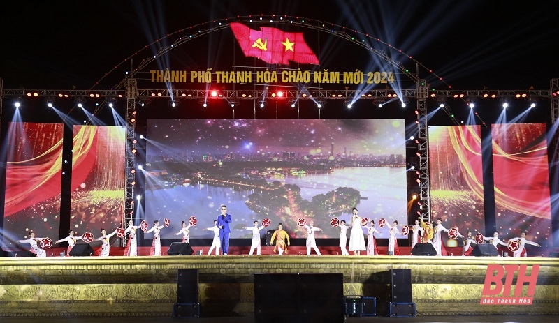 Sôi động Chương trình nghệ thuật “Chào năm mới 2024”