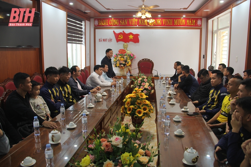 CLB Đông Á Thanh Hóa giao lưu bóng đá “Đông ấm, Xuân tình nguyện” gây quỹ từ thiện tại Hậu Lộc