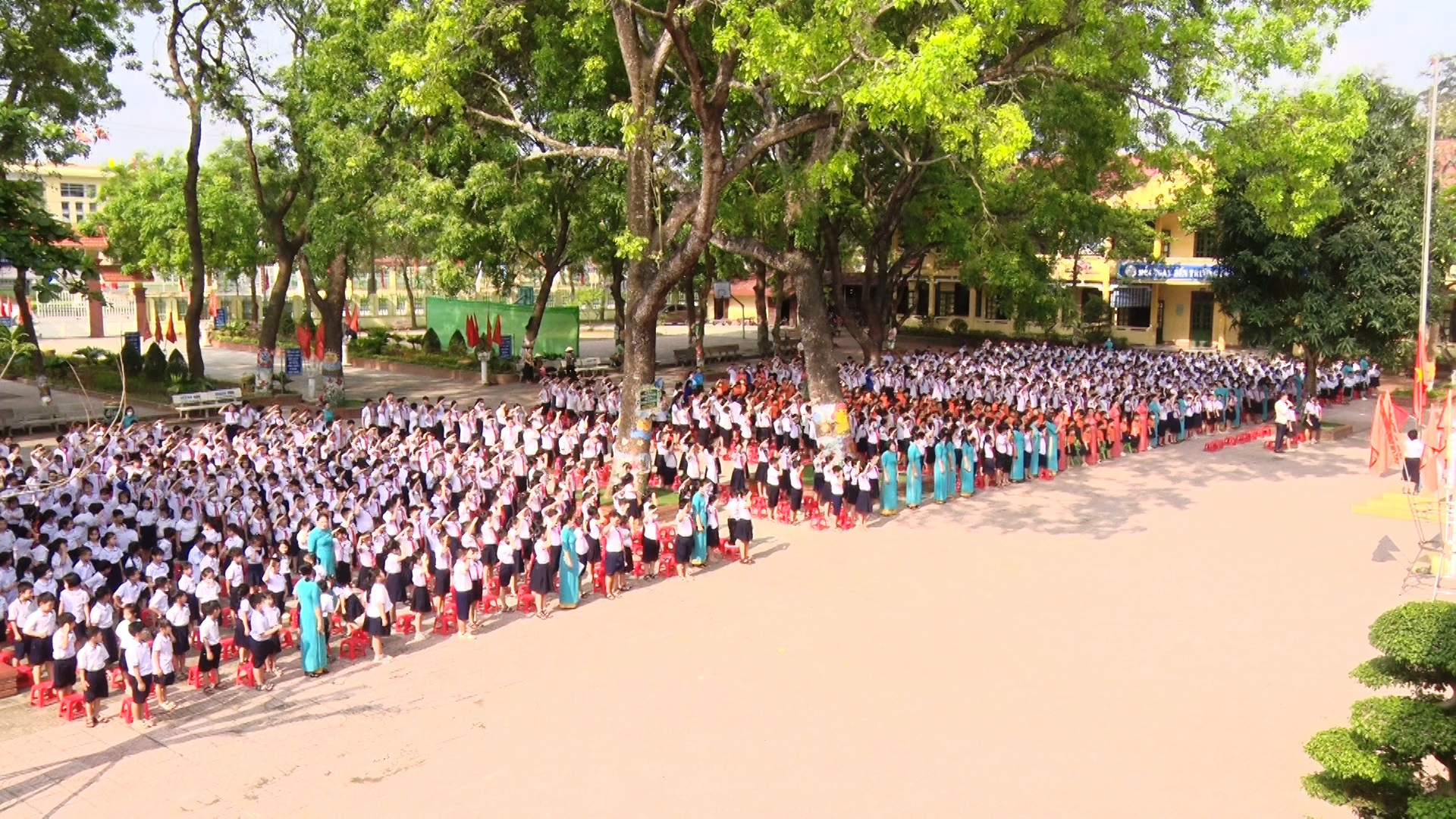 Phấn đấu hoàn thành và hoàn thành vượt mức các mục tiêu, chỉ tiêu, nhiệm vụ phát triển văn hóa - xã hội trên địa bàn thị xã Nghi Sơn năm 2024