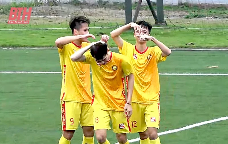 U19 Đông Á Thanh Hóa giữ vững ngôi đầu bảng sau lượt đi vòng loại Giải U19 quốc gia 2024