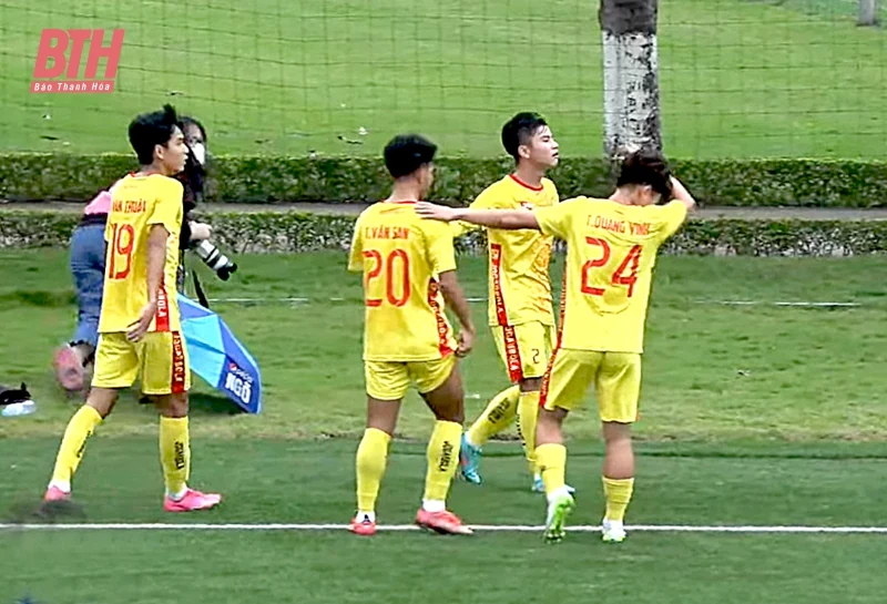 U19 Đông Á Thanh Hóa giữ vững ngôi đầu bảng sau lượt đi vòng loại Giải U19 quốc gia 2024
