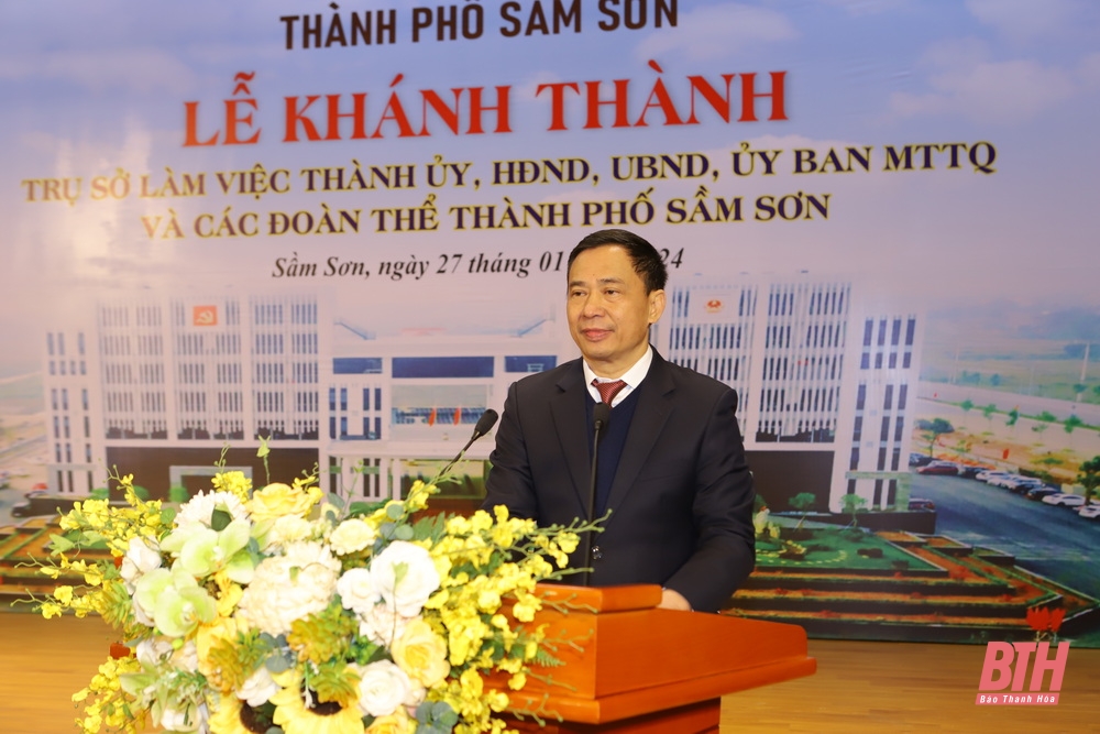 Khởi công dự án Đại lộ Nam Sông Mã giai đoạn 2 và khánh thành Trụ sở làm việc cơ quan hành chính TP Sầm Sơn