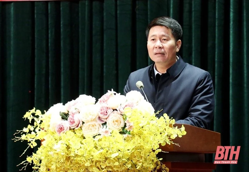 Thị xã Bỉm Sơn: Gặp mặt nguyên lãnh đạo thị xã, cán bộ lực lượng vũ trang và đảng viên cao tuổi 