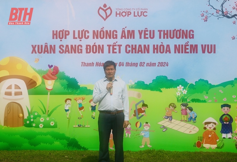 Tổ chức chương trình chào năm mới tại Làng trẻ SOS Thanh Hoá