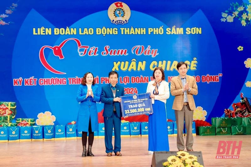 TP Sầm Sơn trao 625 suất quà tết cho đoàn viên, người lao động, học sinh có hoàn cảnh khó khăn