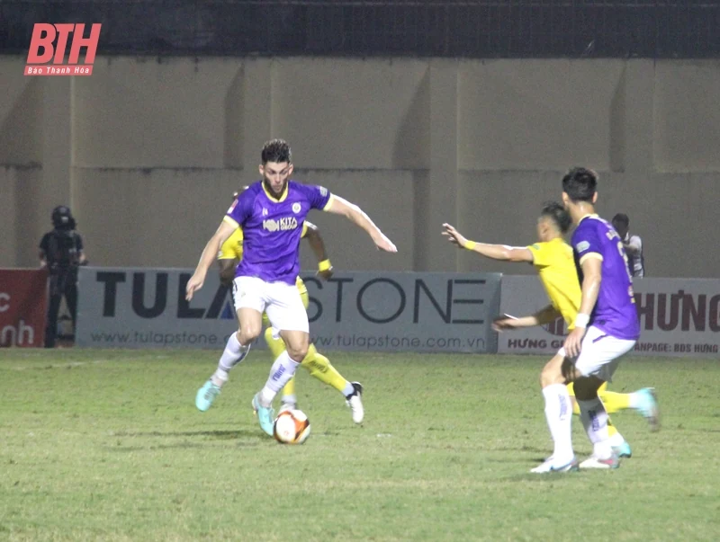 Thắng thuyết phục Hà Nội FC, Đông Á Thanh Hóa tạm vươn lên vị trí thứ nhì