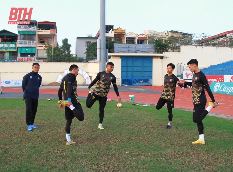 CLB Đông Á Thanh Hóa có buổi tập khai xuân Giáp Thìn, sẵn sàng cho vòng 9 V.League 1 