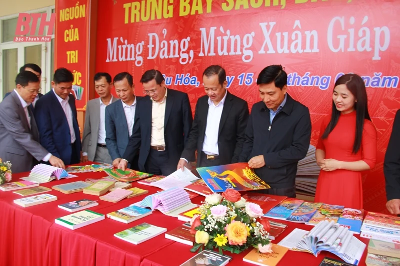 Thiệu Hóa tổ chức các hoạt động thể thao và trưng bày sách báo, ấn phẩm “Mừng Đảng - Mừng xuân Giáp Thìn 2024”