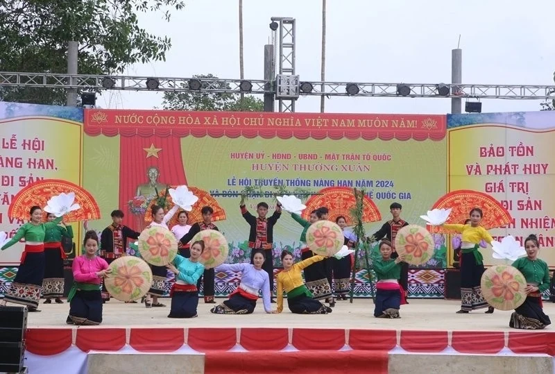 Điện lực Thường Xuân đảm bảo cấp điện phục vụ Lễ hội truyền thống Nàng Han và đón nhận di sản văn hóa phi vật thể quốc gia