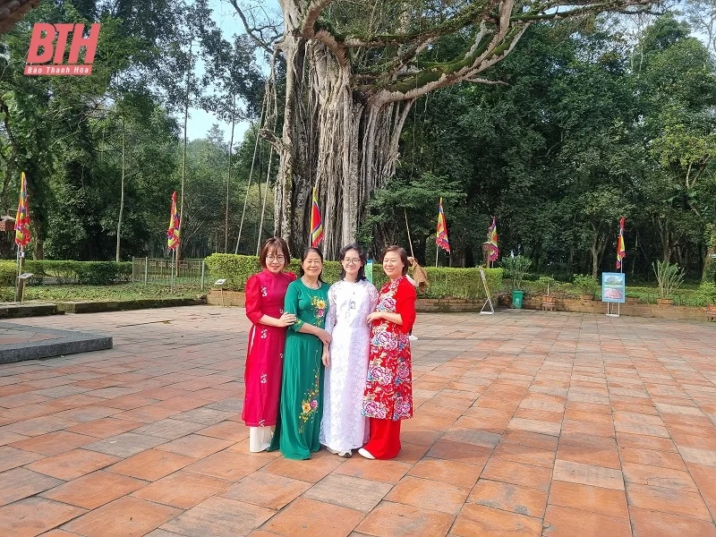 Khu di tích quốc gia đặc biệt Lam Kinh hút khách những ngày đầu xuân