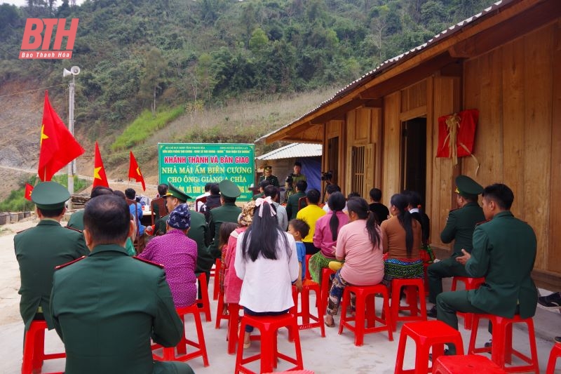 Đồn Biên phòng Tam Chung bàn giao “Mái ấm biên cương”