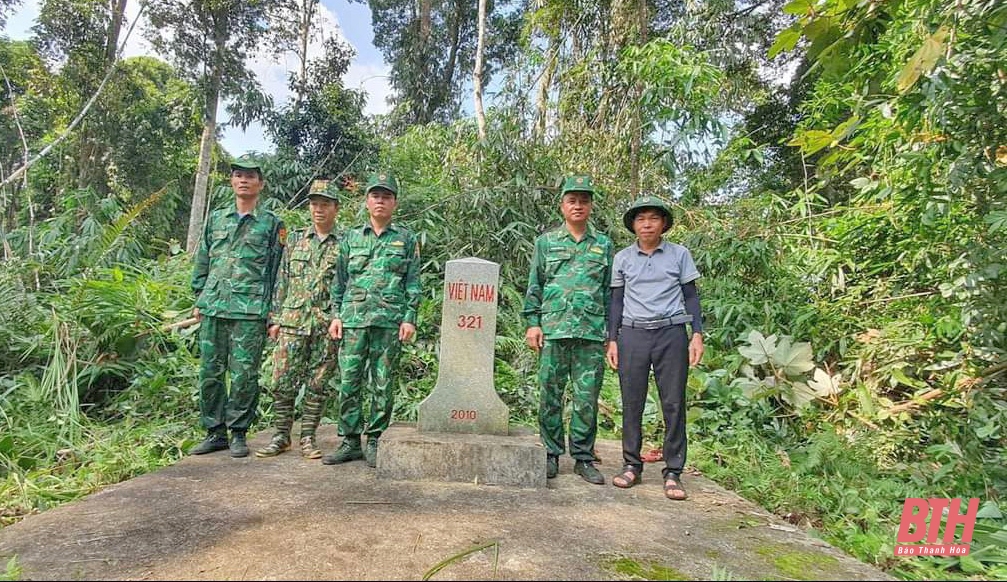 Những người lính mang quân hàm xanh