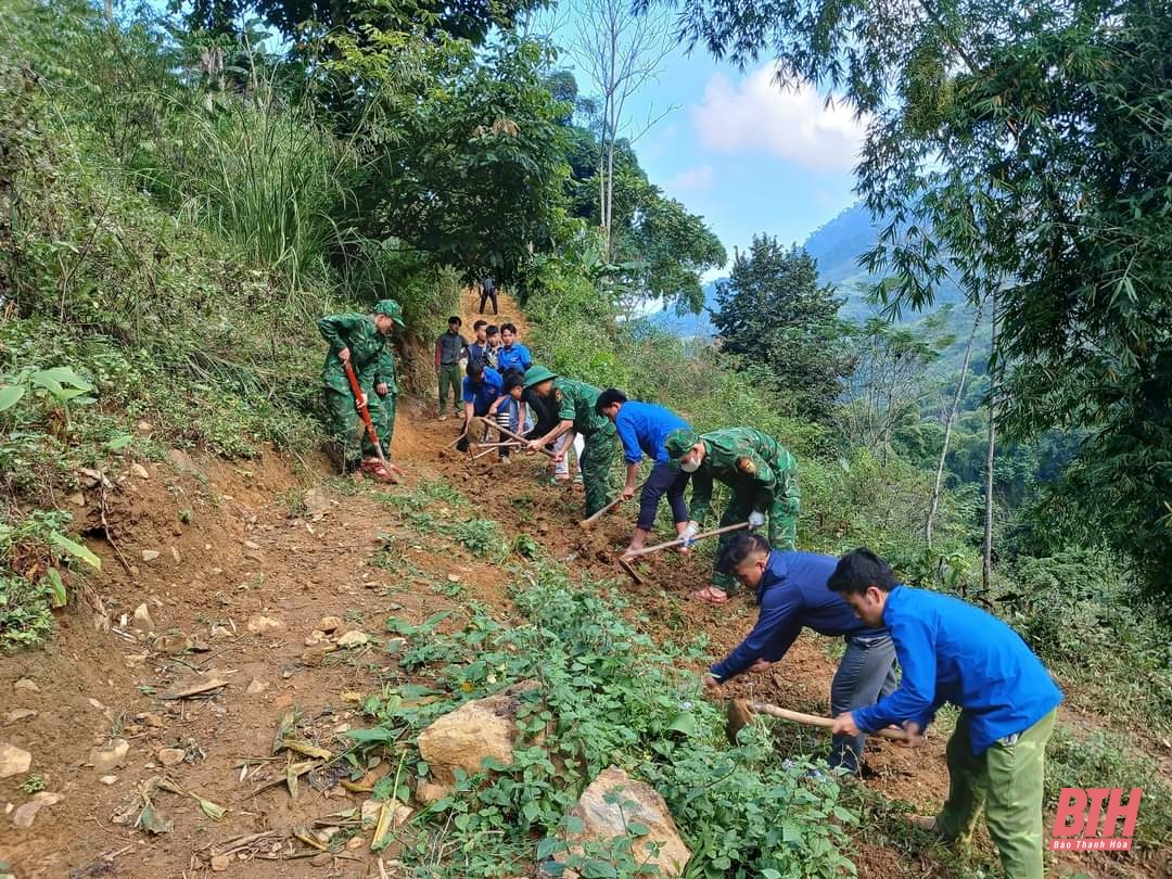 Những người lính mang quân hàm xanh