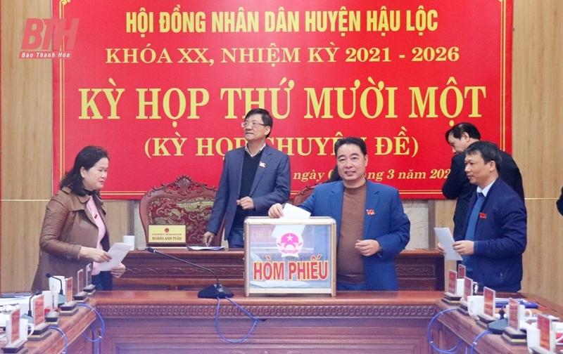 Kỳ họp thứ 11, HĐND huyện Hậu Lộc khóa XX, nhiệm kỳ 2021 - 2026