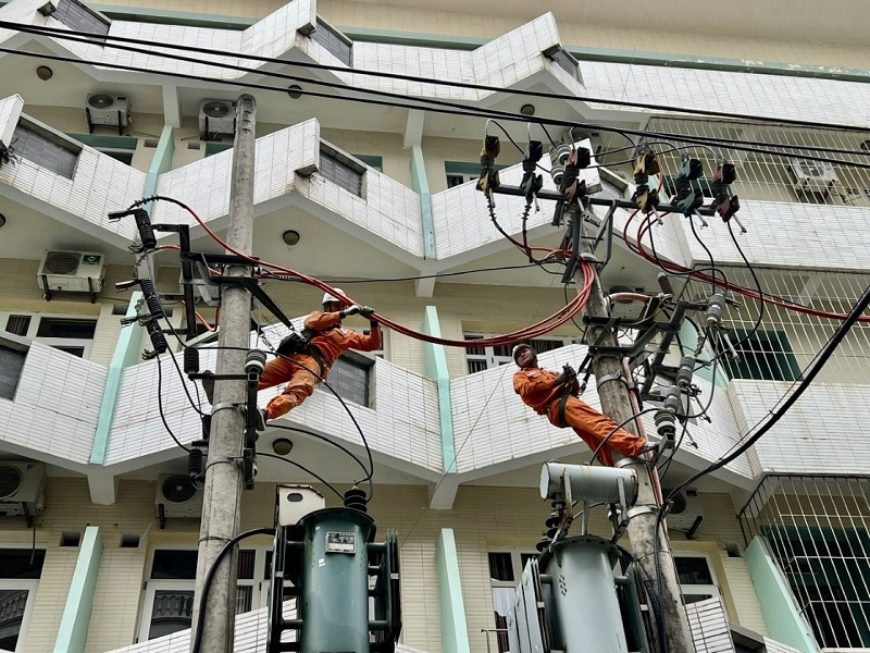 Điện lực TP Sầm Sơn tăng cường giải pháp cung ứng điện hè 2024