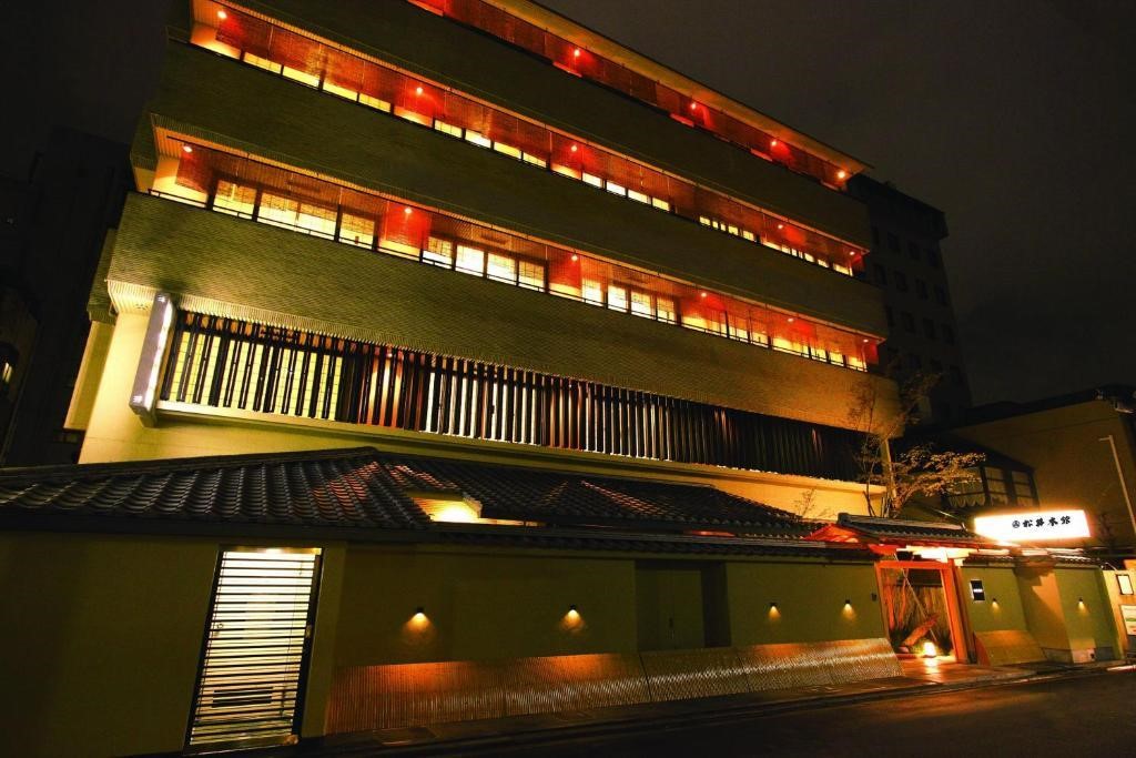 Tham khảo 5 khách sạn nổi tiếng ở Kyoto cùng Traveloka