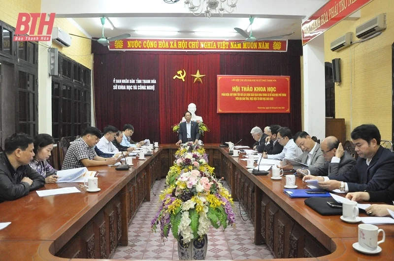 Phản biện “Quy định tiêu chí lựa chọn sách giáo khoa trong cơ sở giáo dục phổ thông