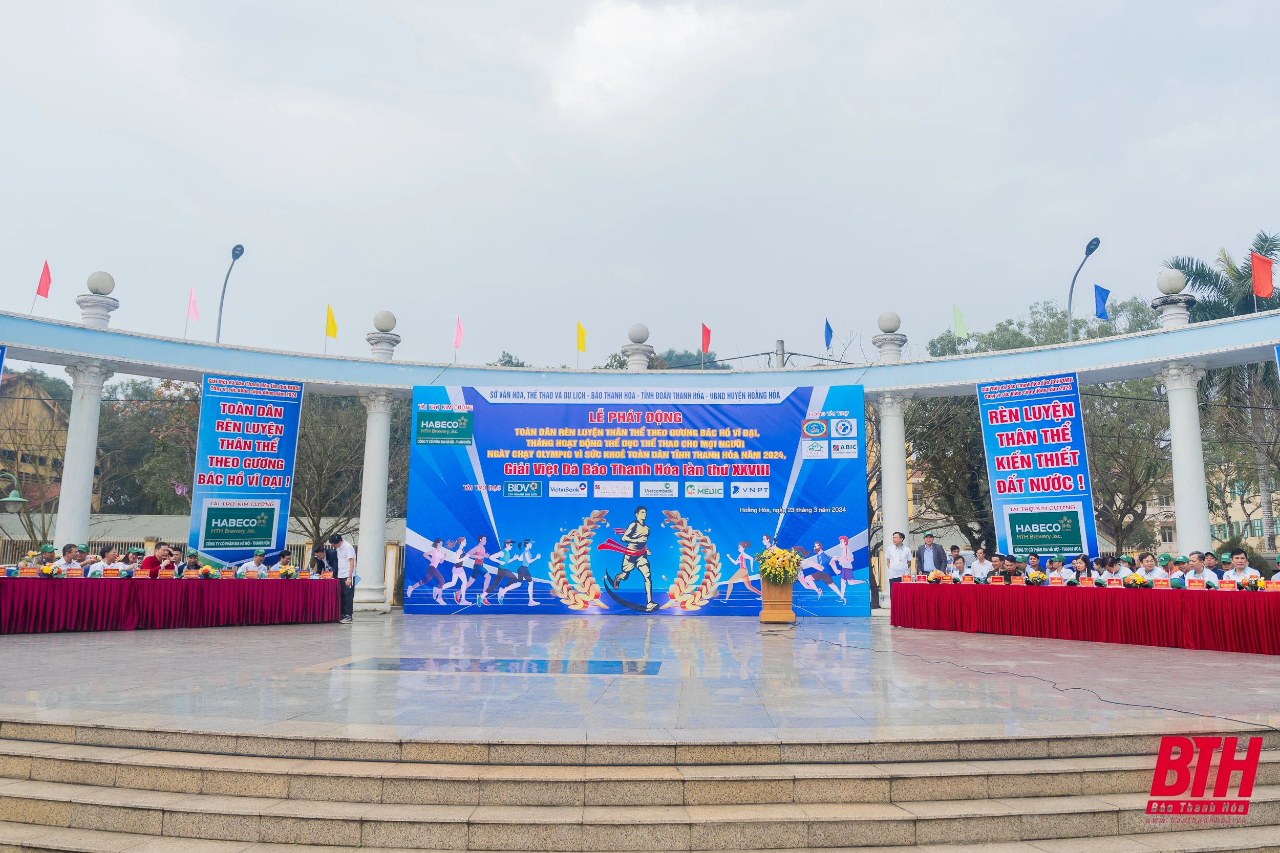 Giải việt dã Báo Thanh Hóa: Những hình ảnh ấn tượng lan tỏa tinh thần “chạy vì sức khỏe cộng đồng”