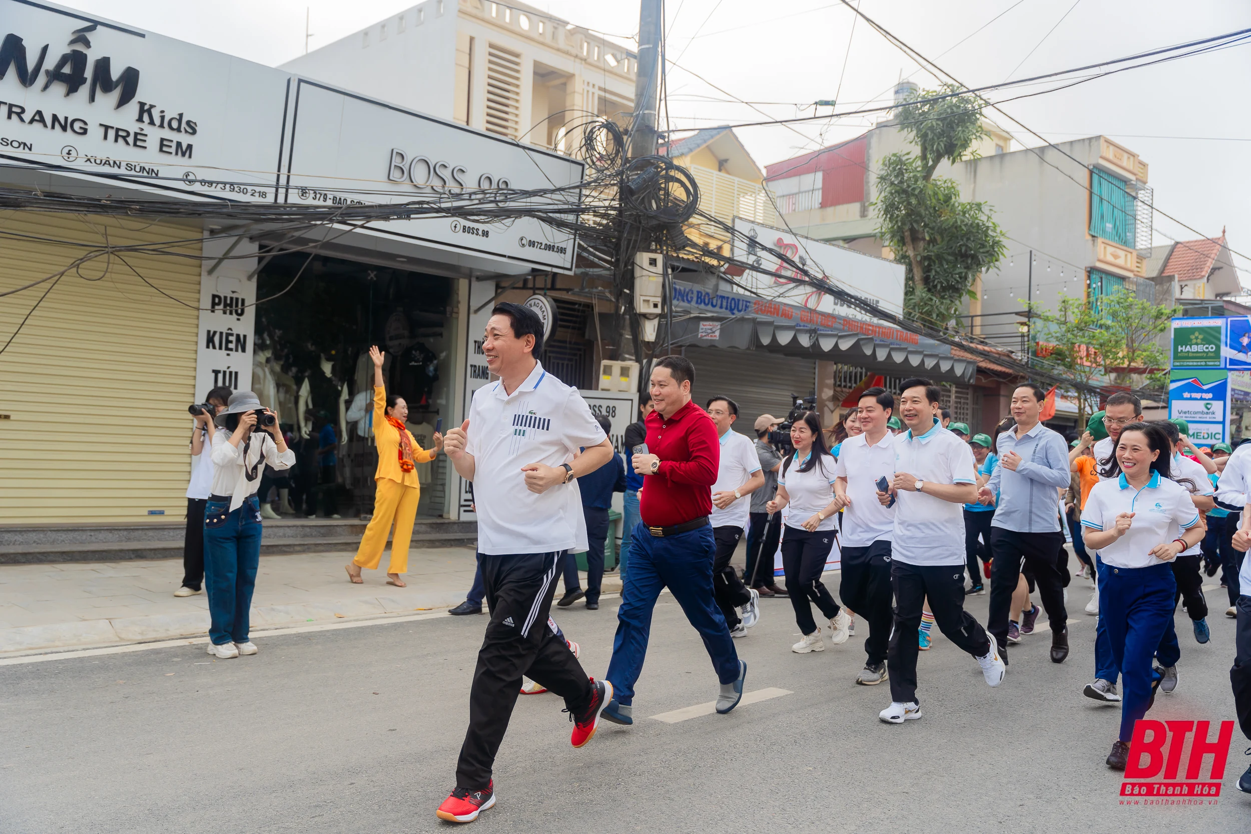 Giải việt dã Báo Thanh Hóa: Những hình ảnh ấn tượng lan tỏa tinh thần “chạy vì sức khỏe cộng đồng”