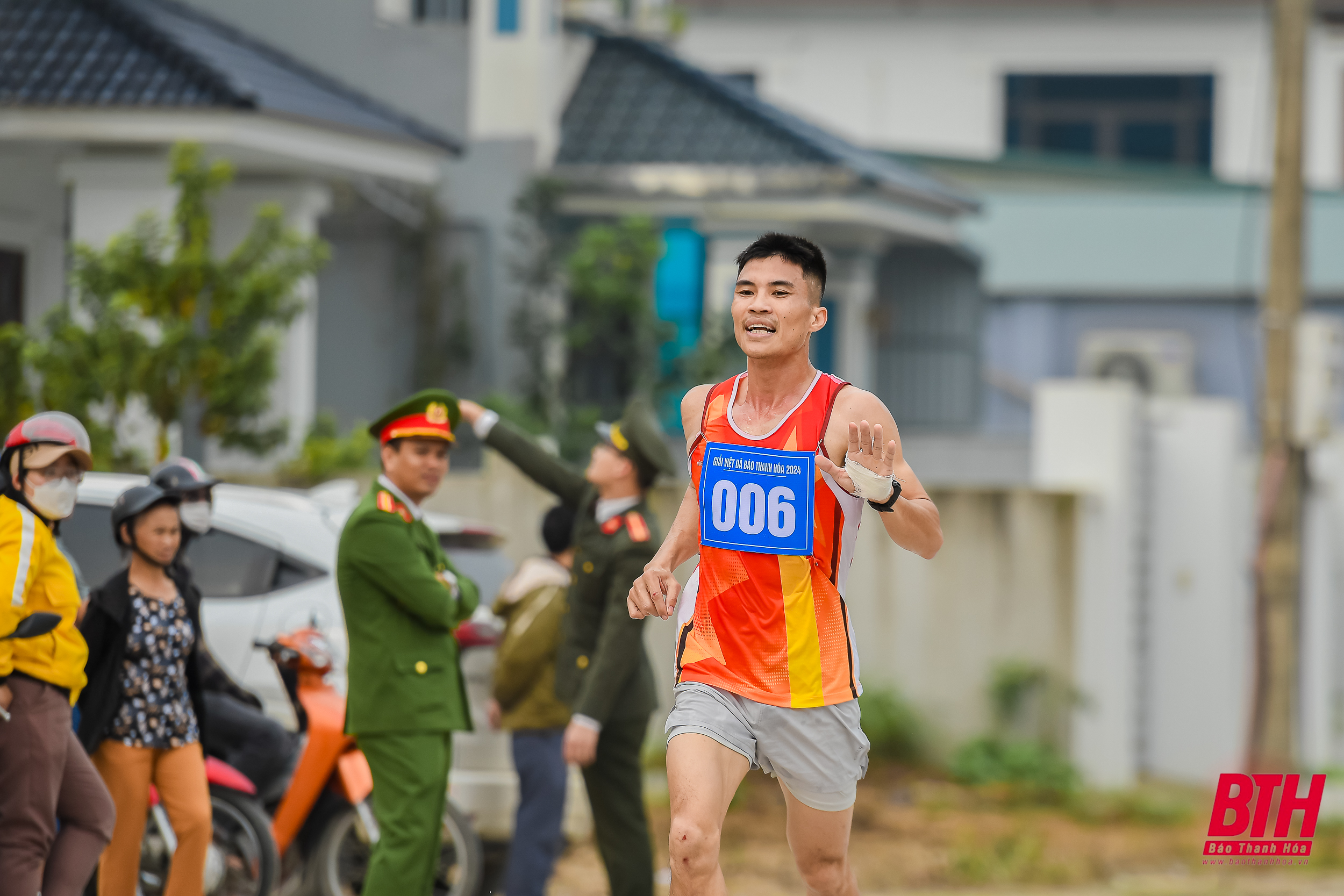 Giải việt dã Báo Thanh Hóa: Những hình ảnh ấn tượng lan tỏa tinh thần “chạy vì sức khỏe cộng đồng”