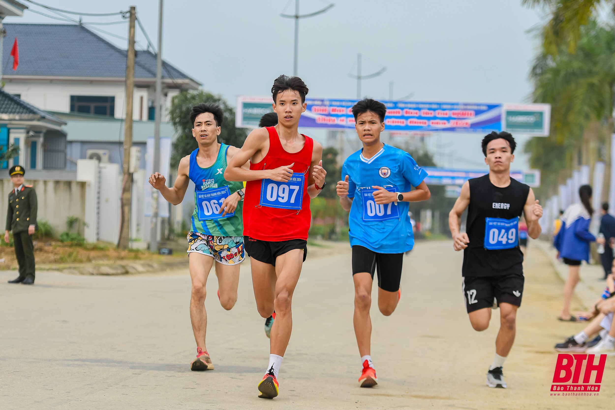 Giải việt dã Báo Thanh Hóa: Những hình ảnh ấn tượng lan tỏa tinh thần “chạy vì sức khỏe cộng đồng”