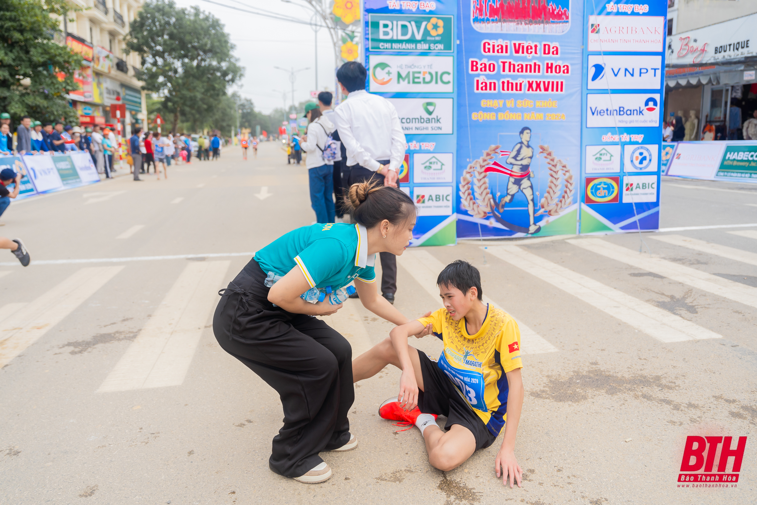 Giải việt dã Báo Thanh Hóa: Những hình ảnh ấn tượng lan tỏa tinh thần “chạy vì sức khỏe cộng đồng”