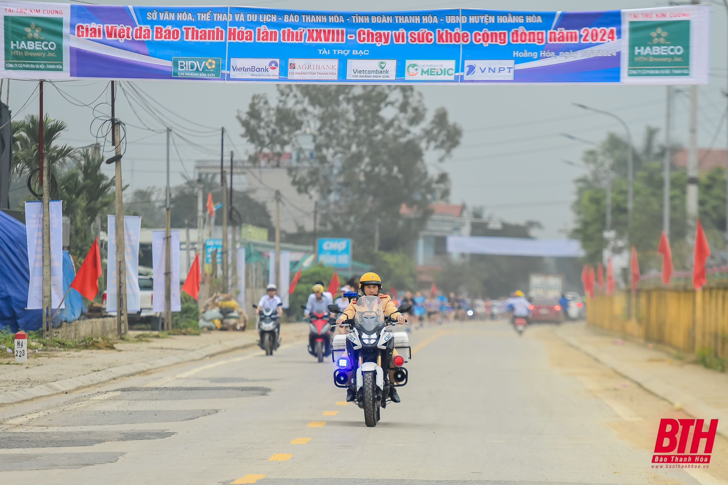 Giải việt dã Báo Thanh Hóa: Những hình ảnh ấn tượng lan tỏa tinh thần “chạy vì sức khỏe cộng đồng”