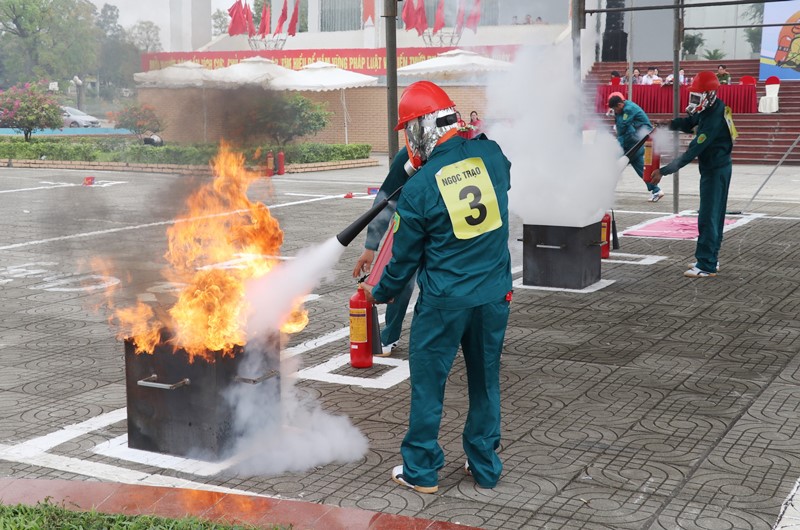 Thị xã Bỉm Sơn tổ chức hội thi nghiệp vụ chữa cháy và cứu nạn, cứu hộ Tổ liên gia an toàn phòng cháy chữa cháy