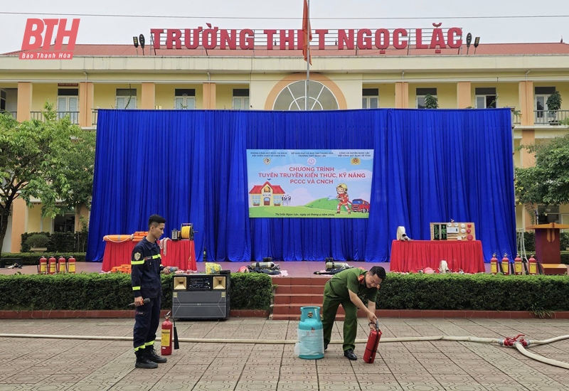 Ngọc Lặc: 1.500 học sinh, giáo viên được tuyên truyền kiến thức, kỹ năng PCCC và CNCH