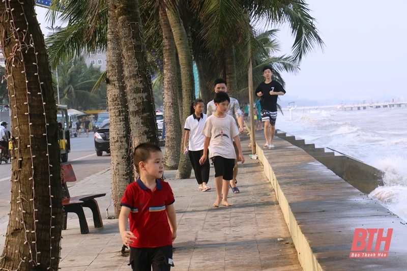 Hoằng Hóa huy động lực lượng đảm bảo ANTT tại Lễ hội du lịch biển Hải Tiến năm 2024