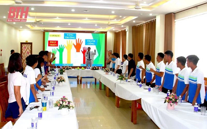 Hội thảo phát triển môn quần vợt bãi biển tại Việt Nam