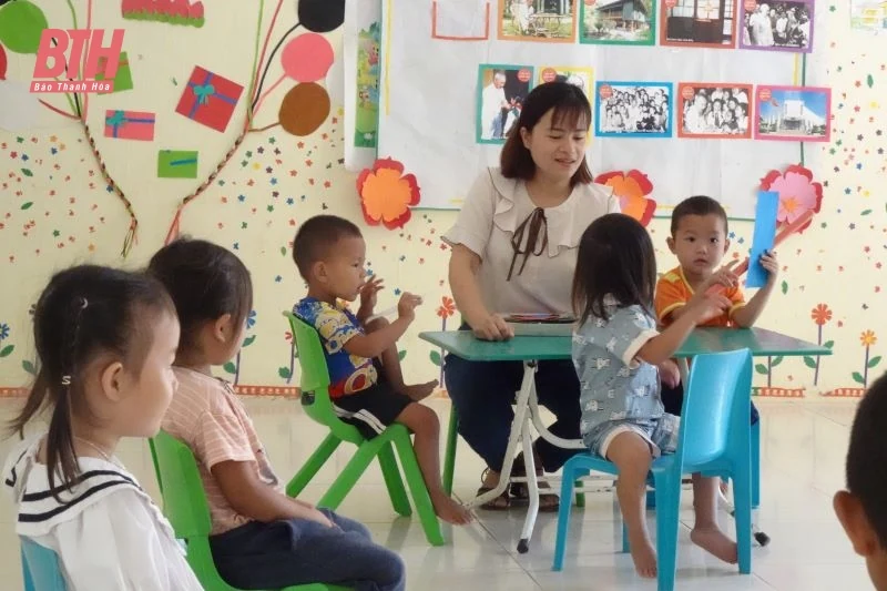 Những người “gieo chữ” nơi cổng xứ Thanh - Bài 3: Tình yêu “nảy mầm” trên đá!